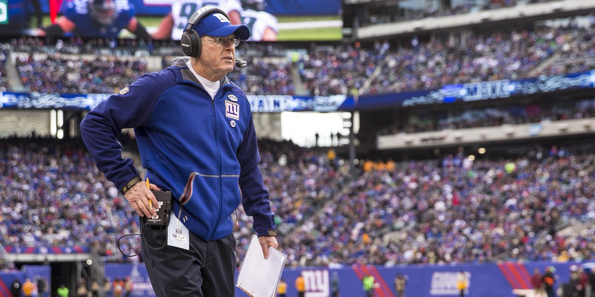 nflnetwork's tweet photo. The end of an era for the New York Giants.

"You did it the right way, Coach" 
- @JustinTuck
https://t.co/J9ndjLYD86 https://t.co/QYcqkSUjzs