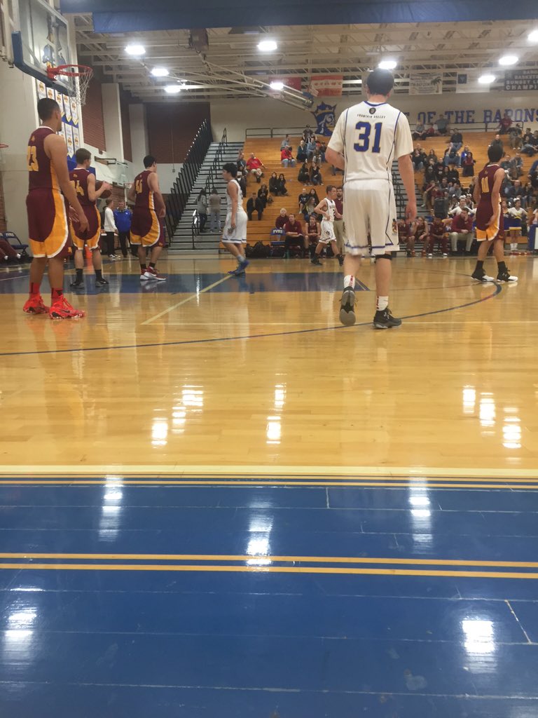 fvhsfca's tweet photo. Great win tonight for boys basketball! #3fordays @22Schultz @FVHSActivities https://t.co/8E9EDbL98m