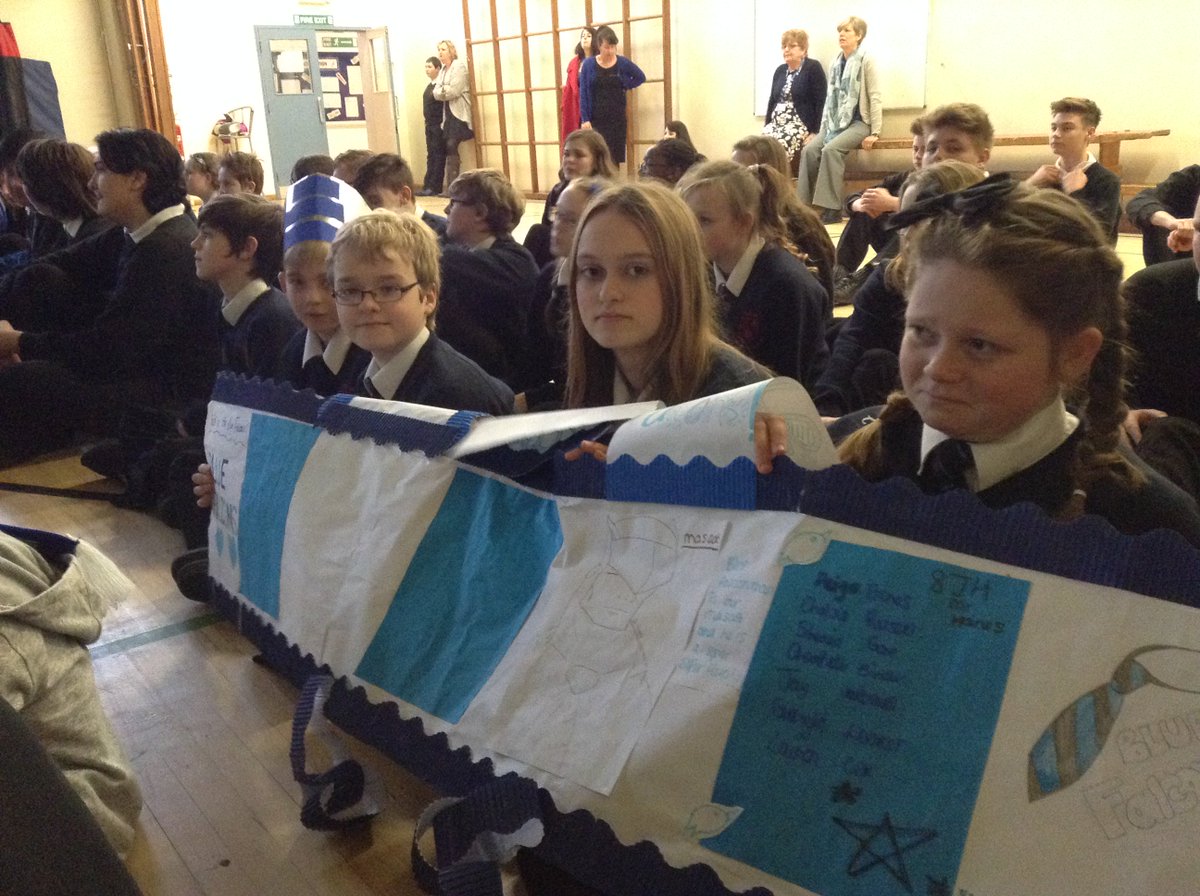 Huxlow_Falcons's tweet photo. Great team spirit from the Blue Falcons today as they launch their ideas for the coming year https://t.co/dmRodcqejR