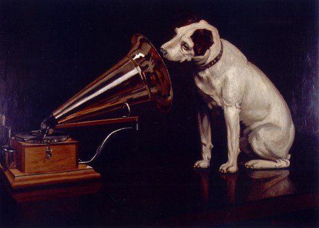 misoulradio's tweet photo. HMV sold 1 turntable per minute on the run up to Christmas | https://t.co/6h5CsGMDZJ https://t.co/0bDAwxb4Rv