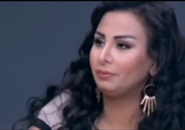 LahaMagonline's tweet photo. بالفيديو – #شتائم وصراخ بين مشتركة "#ستار_أكاديمي" وبطلة "#سيب_أيدي" https://t.co/EWp0K5Pgw3 https://t.co/8Z8NHOQX13