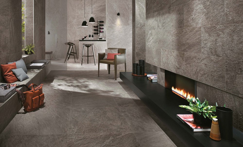 MinoliTiles's tweet photo. The power and expression of a new #stoneffect #porcelaintile: #BraveStone Earth by #Minoli
https://t.co/BKa7BJXgMt https://t.co/zF5rkC2r8S