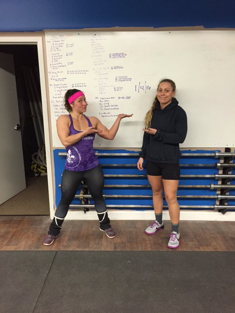 hasshassie's tweet image. 1/4/16 day one of many selfies #whereismyselfiestick #vectorious #squatmaf #mafiaozas #noonecares #socialmediaidiot