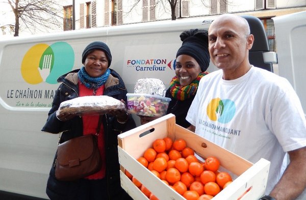 fredfougerat's tweet photo. 6 projets solidaires, votez pour vos préférés, @AXAFrance les finance #partagerproteger
https://t.co/PKzUqWLl44 https://t.co/h1NYyAlpbq