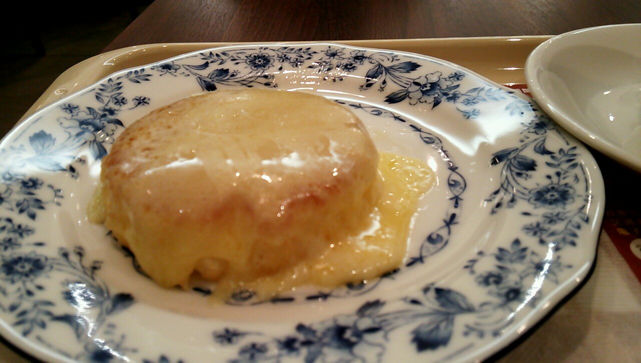 きむら 川﨑 けーこ ドトールの焼きチーズケーキ 結構好き ワンコインでケーキセットはありがたいよ 個人的に観音屋風の味かなと思ってる チーズが温かいうちに食べないと ドトール 焼きチーズケーキ T Co P6p0etdr6l Twitter