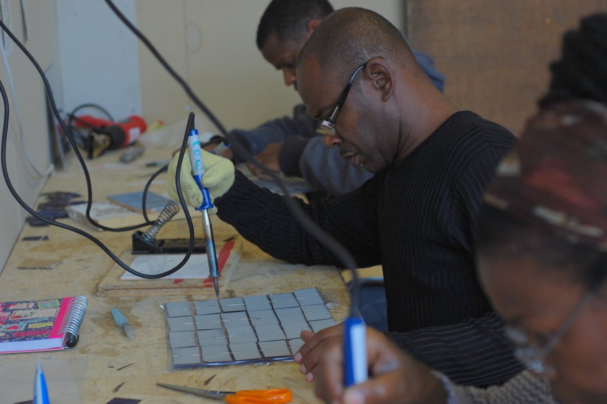 DemandEnEq's tweet image. Our spring #DIY solar courses are live on @flinkable - check out what else you could learn: flinkable.com/course/1723