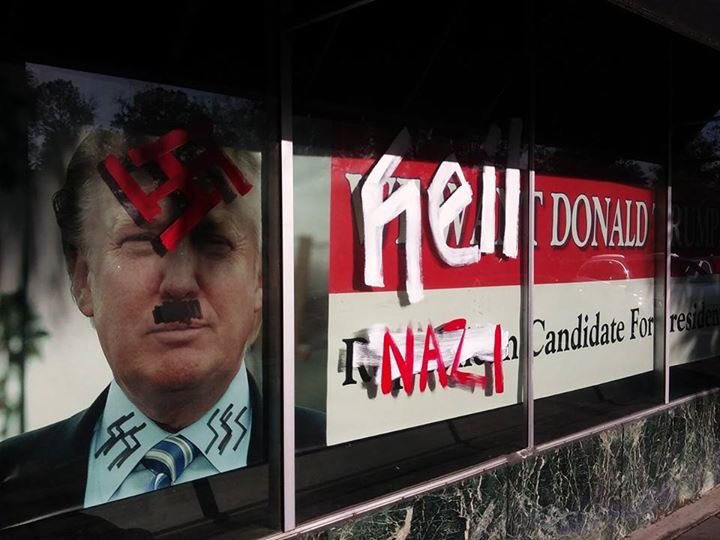 BLKTIPmarketing's tweet photo. #Jacksonville showing their undying support #riverside @realdonaldtrump https://t.co/w1RYbNXV7W