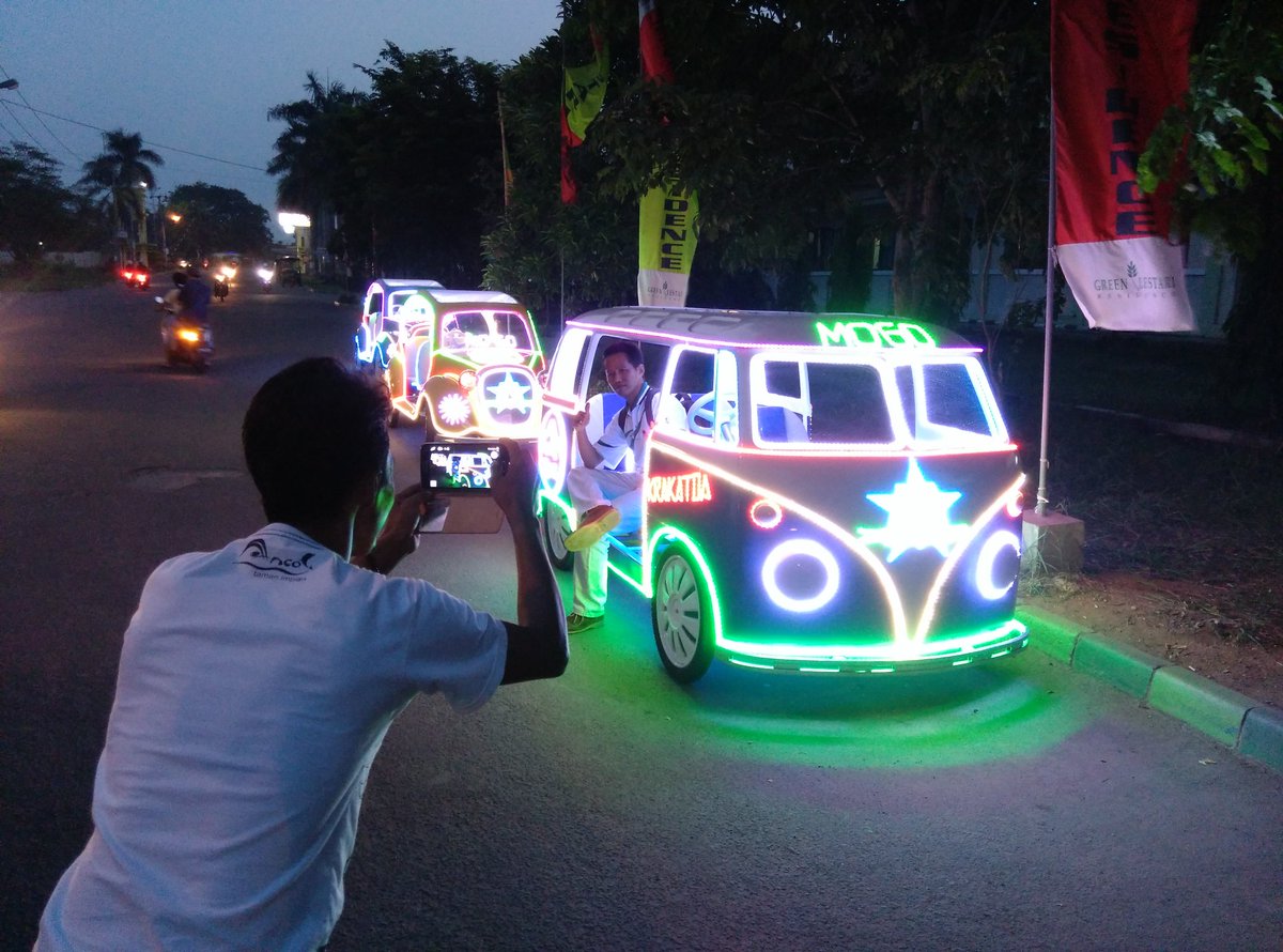 Memenuhi koleksi foto u di upload di ig, fb, pic profil BB jg bisaaa....<a href="/infoSerang/">Info Serang</a> <a href="/SerangCilegon/">Info Serang Cilegon</a> <a href="/VikingBanten_/">Viking Banten</a>