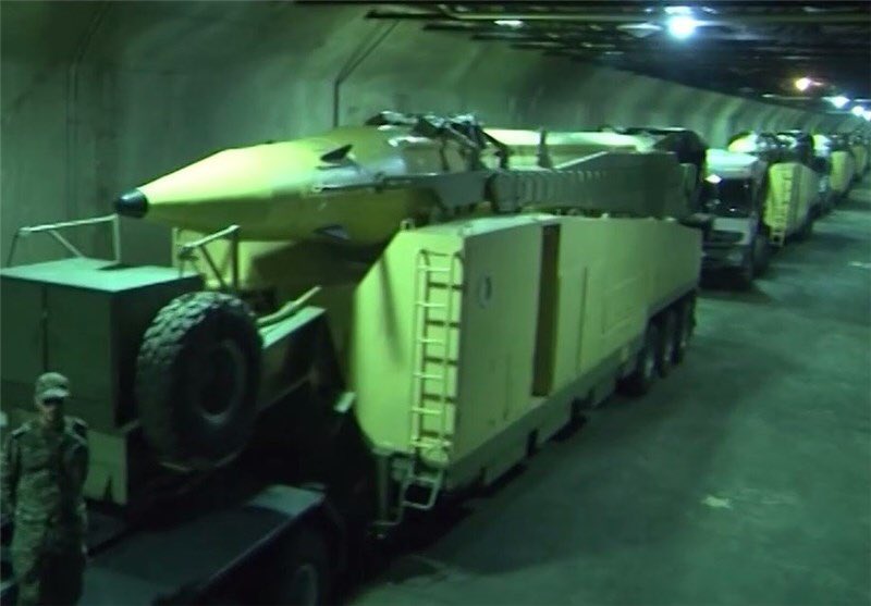 إيران.. قاعدة للصواريخ بعمق 500م تحت الأرض ..(فيديو) CX9FkrBUoAEnSZk