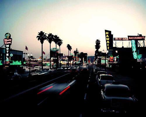 cloud9viewss's tweet image. Hollywood in '59