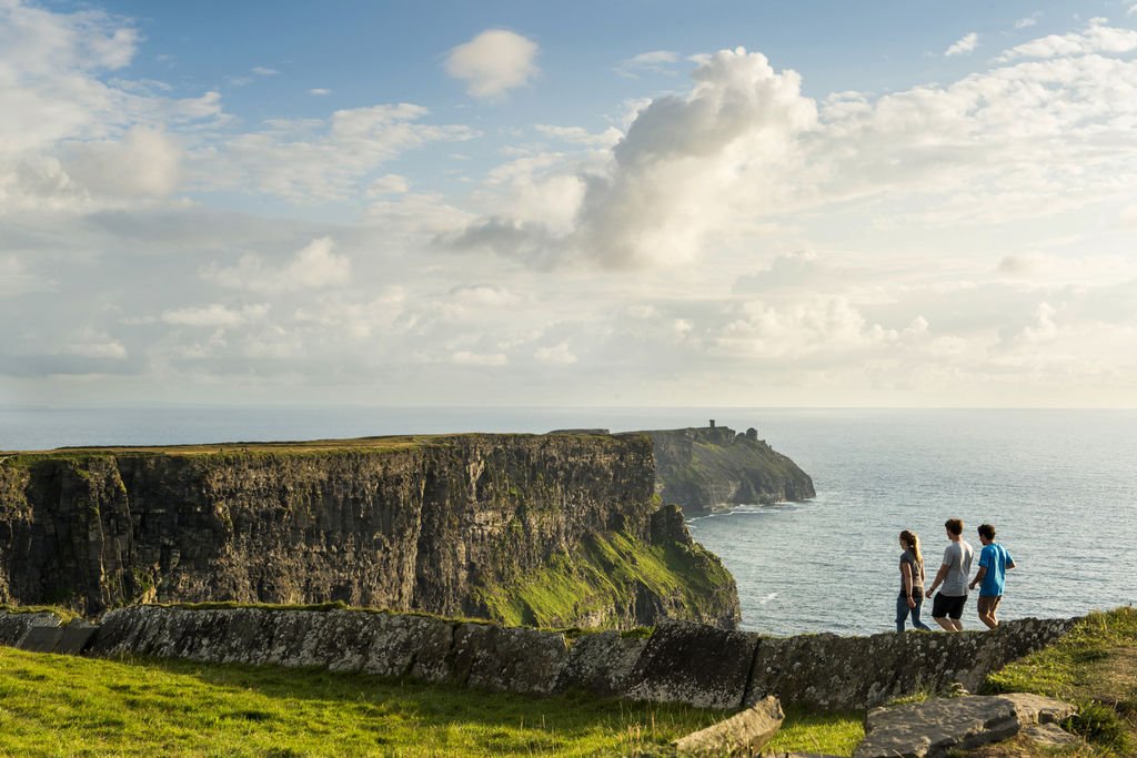 #Ireland named one of the top 10 destinations to watch in 2016 by <a href="/cntraveller/">Condé Nast Traveller</a> bit.ly/1kI3Njt