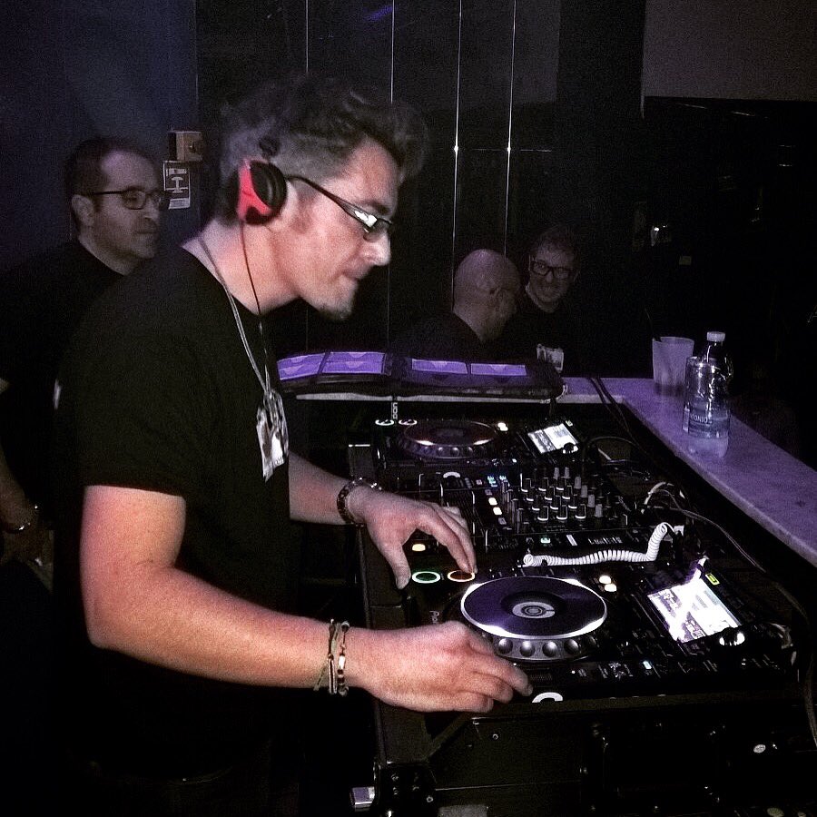 CipyJay's tweet photo. #cipyjay #djset #Remember #80s #90s #disco #dance #hits #rock https://t.co/WAZZdeqSEx