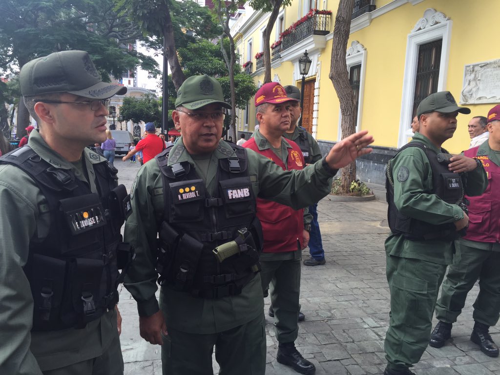 Venezuela hoy, la revolucion continua... - Página 5 CX9U_iiWMAAxw0s