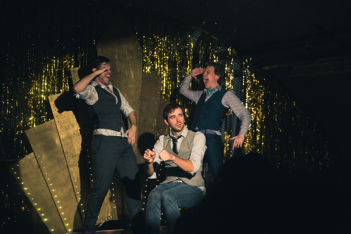 Kill_Beast's tweet photo. Little shout-out to those waistcoat wearing studmuffins @betamalescomedy #wintergalactic https://t.co/wxNuJ5fhI4
