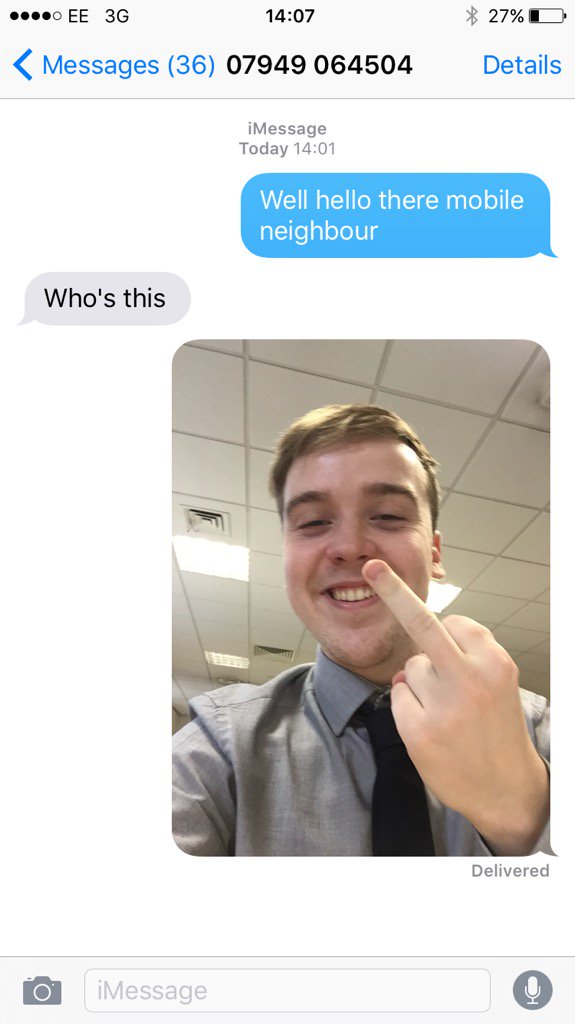 MarshHillyard's tweet photo. #textdoorneighbour https://t.co/141ffK5u6U