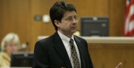atlblog's tweet image. Lawyer #DeanStrang of @MakingAMurderer is now an "unlikely sex symbol." bit.ly/1n27xOO (by @stacizaretsky)