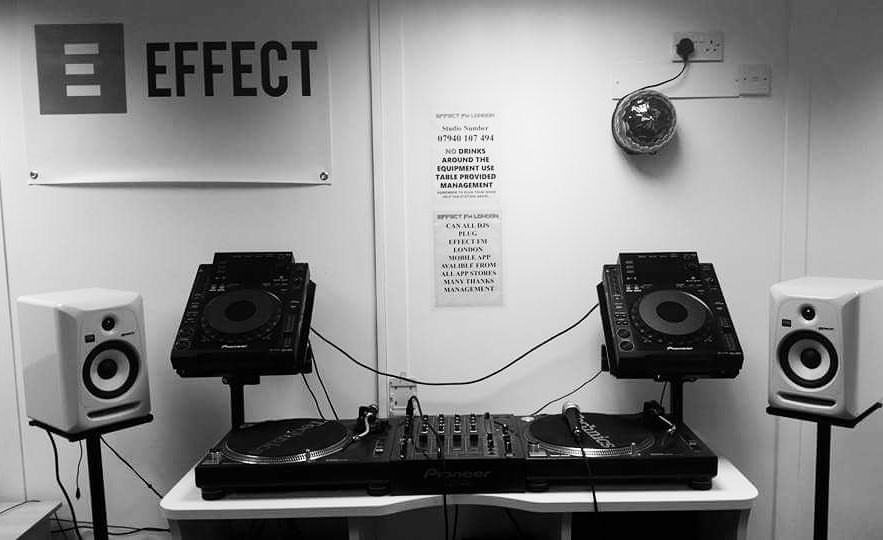 RickySahota_DJ's tweet photo. Absolutely buzzing to be back on radio and joining the @effectfmlondon Roster! Kicking off this saturday 4-6pm ;) https://t.co/3r6fcDj92y