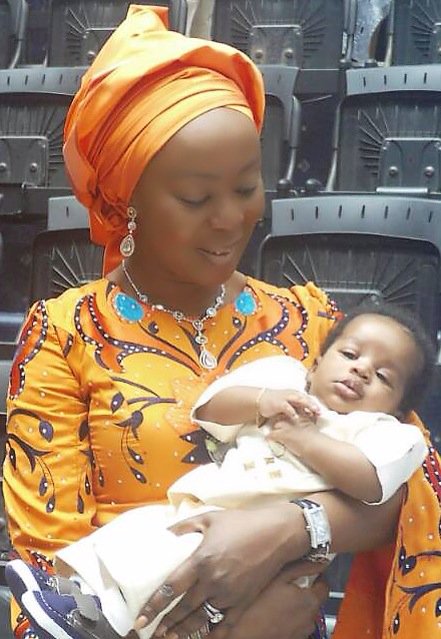 ToyinSaraki's tweet photo. I wish every #NewYearBaby in #Nigeria + around the world a healthy year + healthy #life #nurture #survive5 #thrive https://t.co/dBBJGTcvTn