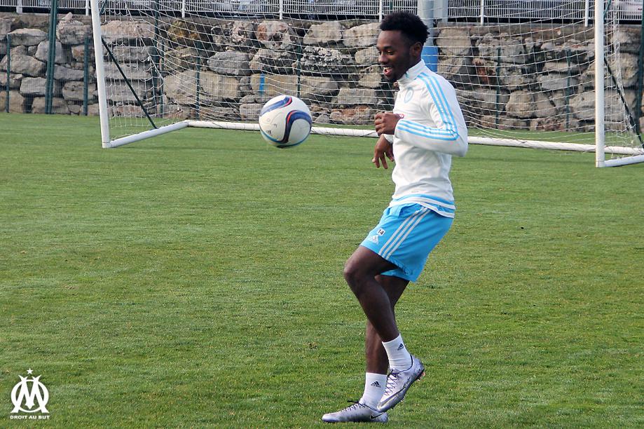 Nkoudou - [Georges-Kévin Nkoudou] signe 5 ans à Tottenham CX9rpw4WwAIQoAM