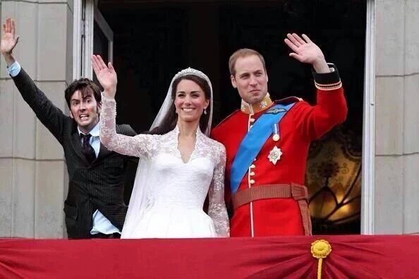 johnlocksfear's tweet image. Best thing i've ever seen #DavidTennantInPlacesHeShouldntBe