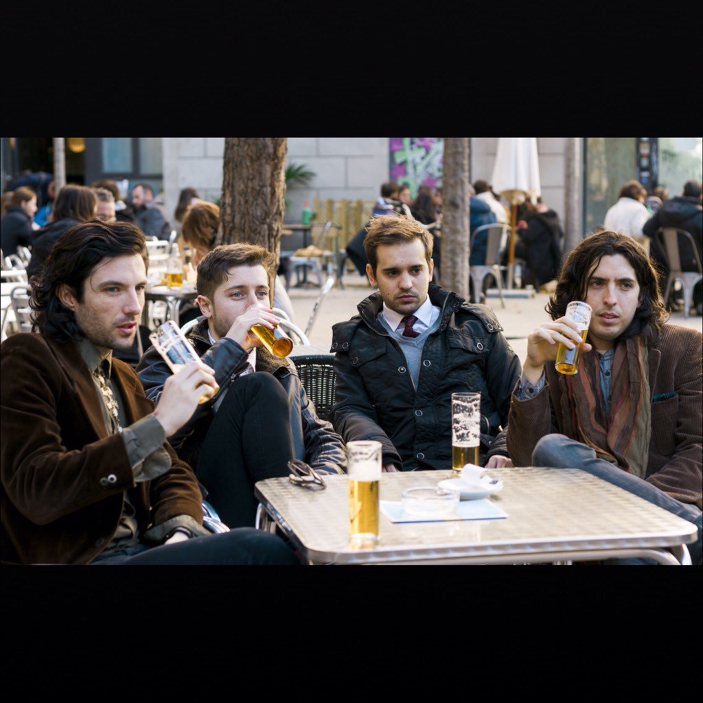 Les deseamos una Navidad llena paz y buena vibra! <a href="/ManuGuix/">Manu Guix</a>  <a href="/XaviCaminals/">Xavi Caminals</a> <a href="/ElUkelele/">El Ukelele</a> <a href="/tapetonestudio/">tapetonestudio</a> <a href="/DannHammond/">Dan Hammond</a> @