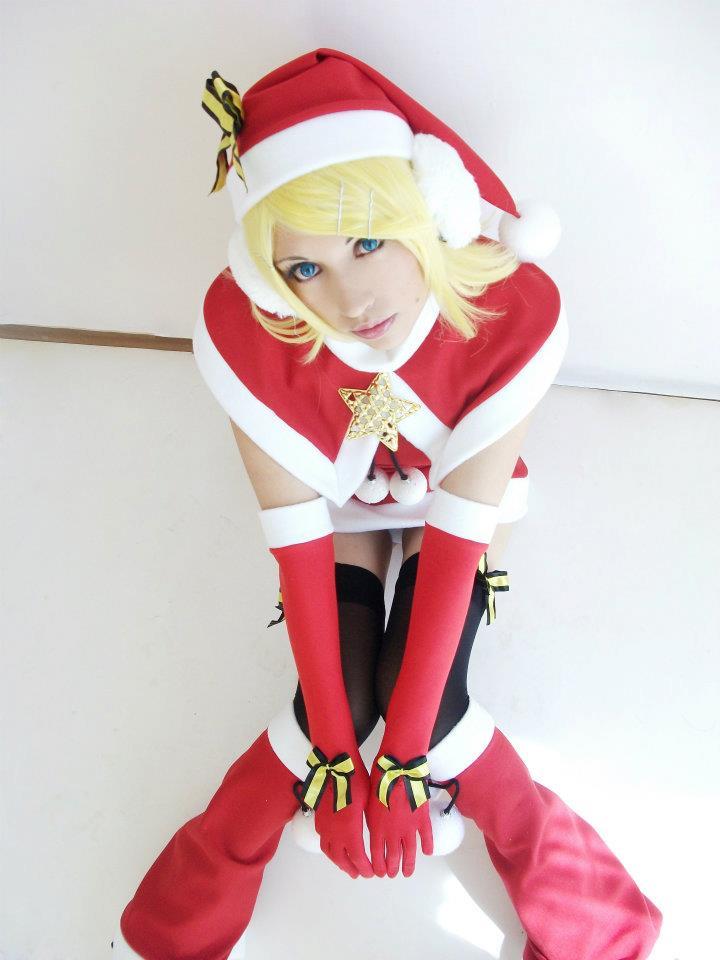 IGRECKSAMAI's tweet photo. #KAWAII #KAGAMINE_RIN (  #VOCALOID, #CHRISMAS_VER ) #COSPLAY AL EXTREMO!!! XP https://t.co/cwGqdca89k