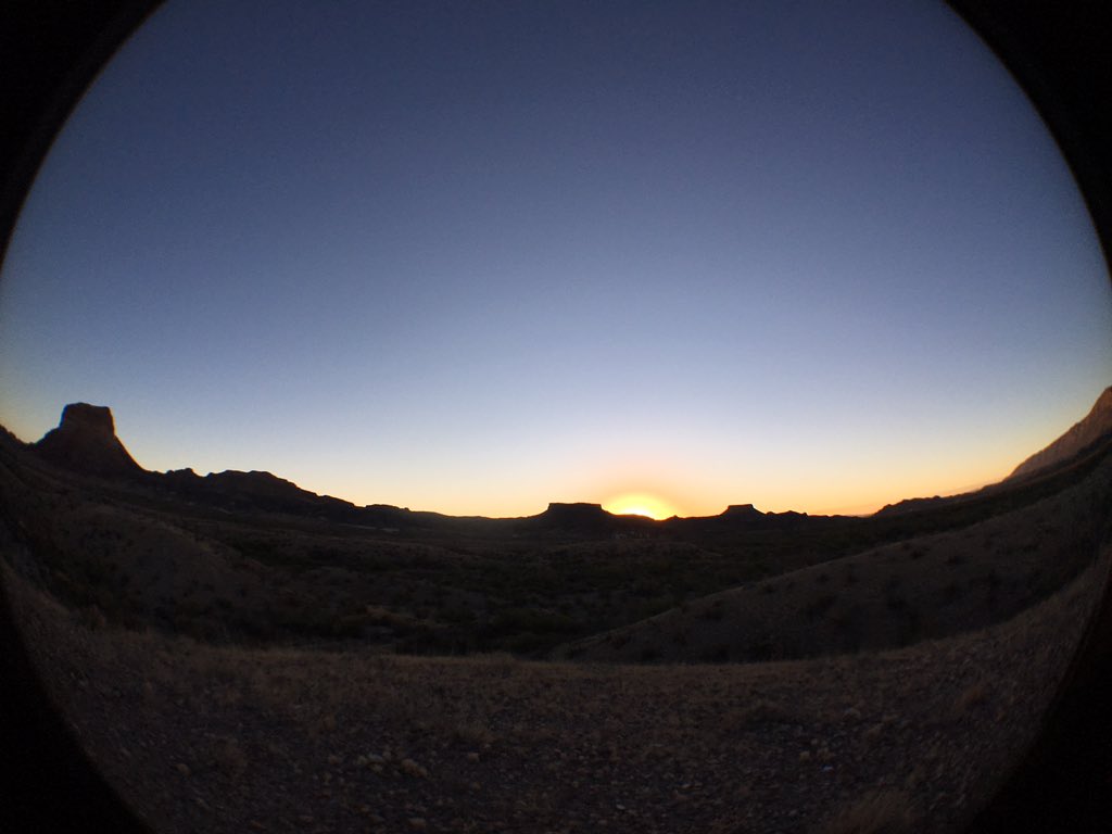 JoshuaJamesATX's tweet photo. Big Bend Sunrise, Check off your Texas Bucket List. Photo by https://t.co/TMt29ykHCZ #GoTexas #DesertLife https://t.co/bS7cIkbumK