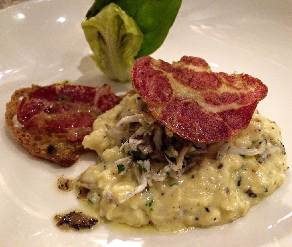 IRobertLondon's tweet photo. #irobert #foodie #foodporn https://t.co/VzHooRWi4L