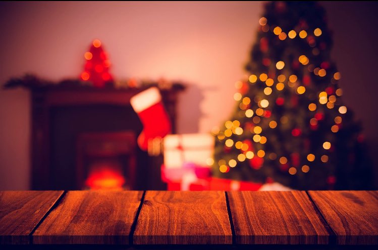 tdyl's tweet photo. Merry Christmas | Wesolych Swiat | Feliz Navidad | Joyeux Noel! https://t.co/FfO8yPbYjT