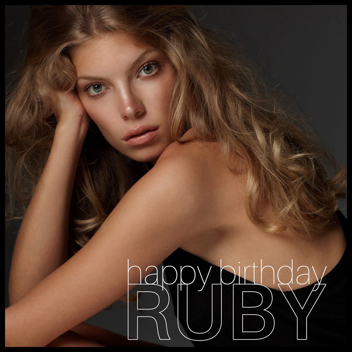 spot6management's tweet image. SPOTTED: Christmas Eve birthday wishes for the stunning #spot6zer Ruby @brownruby