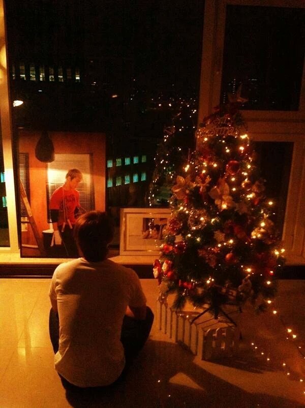 For_LeeDonghae's tweet photo. Merry Christmas https://t.co/vtBXsOEBnf