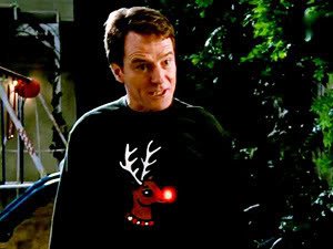0nceUponATommy's tweet photo. #Pour2016JeVeux ce pull qui clignote @malcolmfrance #Malcolm #BestPullEver https://t.co/u0tR27WDX9