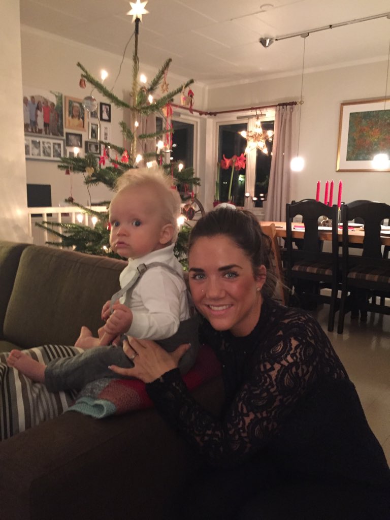 MarkusHenrix's tweet photo. Happy christmas everyone 🎅🏼 https://t.co/XsJZ8dsncH