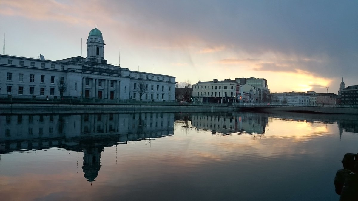 A lovely calm evening in Cork. 
Merry Christmas to all