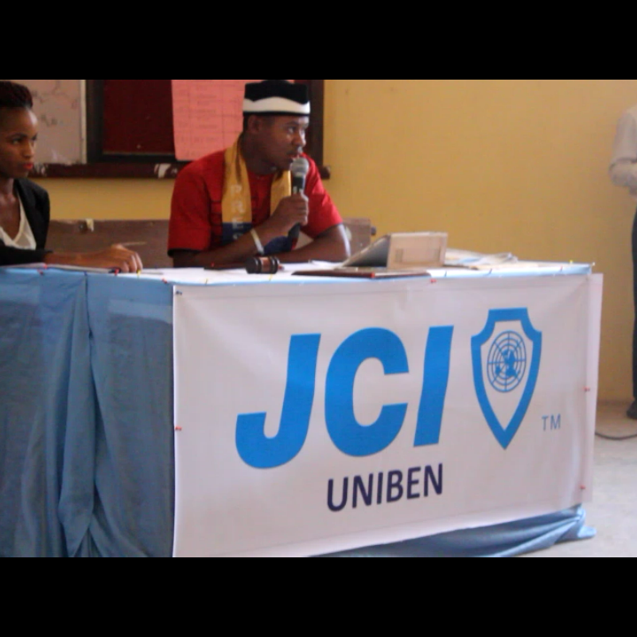 unibenjaycees's tweet photo. The first General Membership Meeting 2015/2016. @elenba62 @seyiseweje https://t.co/i2AR9Ee0sE