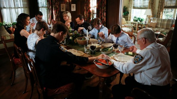 BlueBloods_CBS's tweet photo. 14 Of The Best #BlueBloods Family Dinner Moments: https://t.co/CoLMYaTIQt #Holidays https://t.co/hFcfTGG5DG