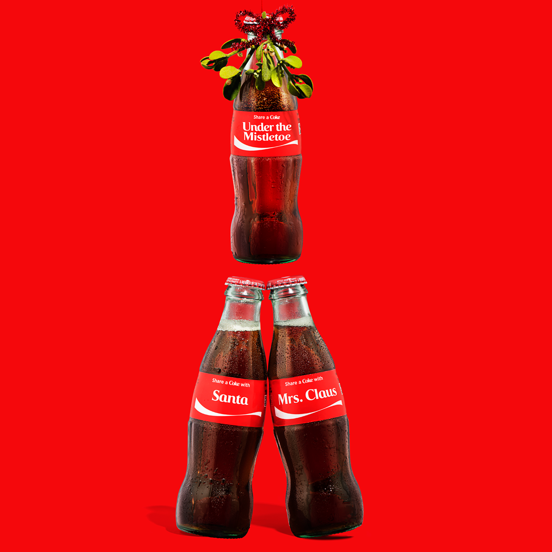 CocaCola's tweet photo. Hint, hint. Wink, wink. Clink, clink. #HolidayPDA #ShareaCoke https://t.co/z1MZP9OANZ