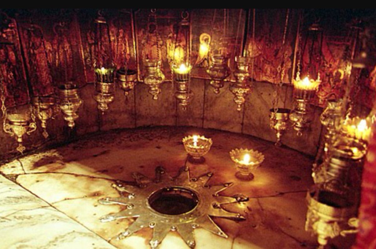 Где родился иисус помещение. Рождение иисуса христа в вифлееме. Храм рождества христова в вифлееме. Где родился иисус помещение. Храм рождества христова в вифлееме.