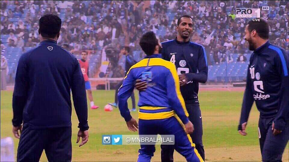 Abushooq999's tweet photo. تكفى اقنع نواف بن سعد يرجعني https://t.co/2Cvte8kfbQ
