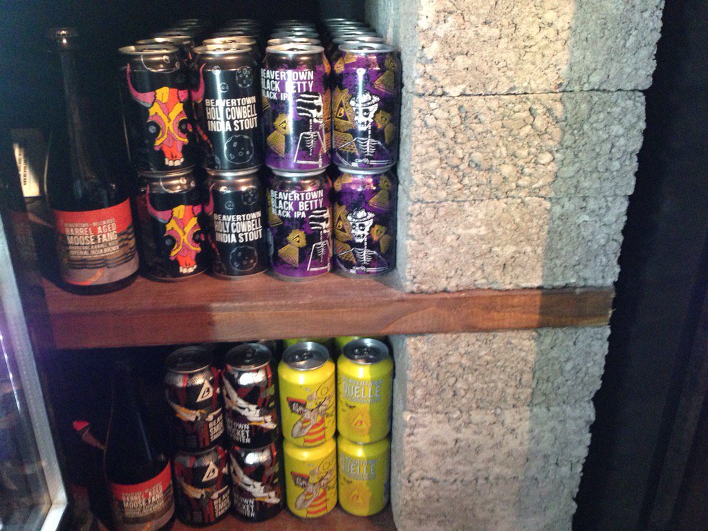 BrewDogCastleG's tweet photo. @BeavertownBeer corner is a personal favourite of mine, shame all the Gamma Ray is gone though 😭 #BottleDog https://t.co/NlcvtZofLW