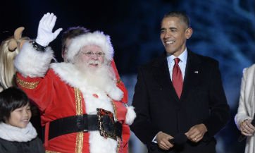 ExpEconomia's tweet photo. .@POTUS @BarackObama presenta en @Spotify su lista de canciones para pasar la Navidad https://t.co/DjowjmJodL https://t.co/2Fr6DFNYcD