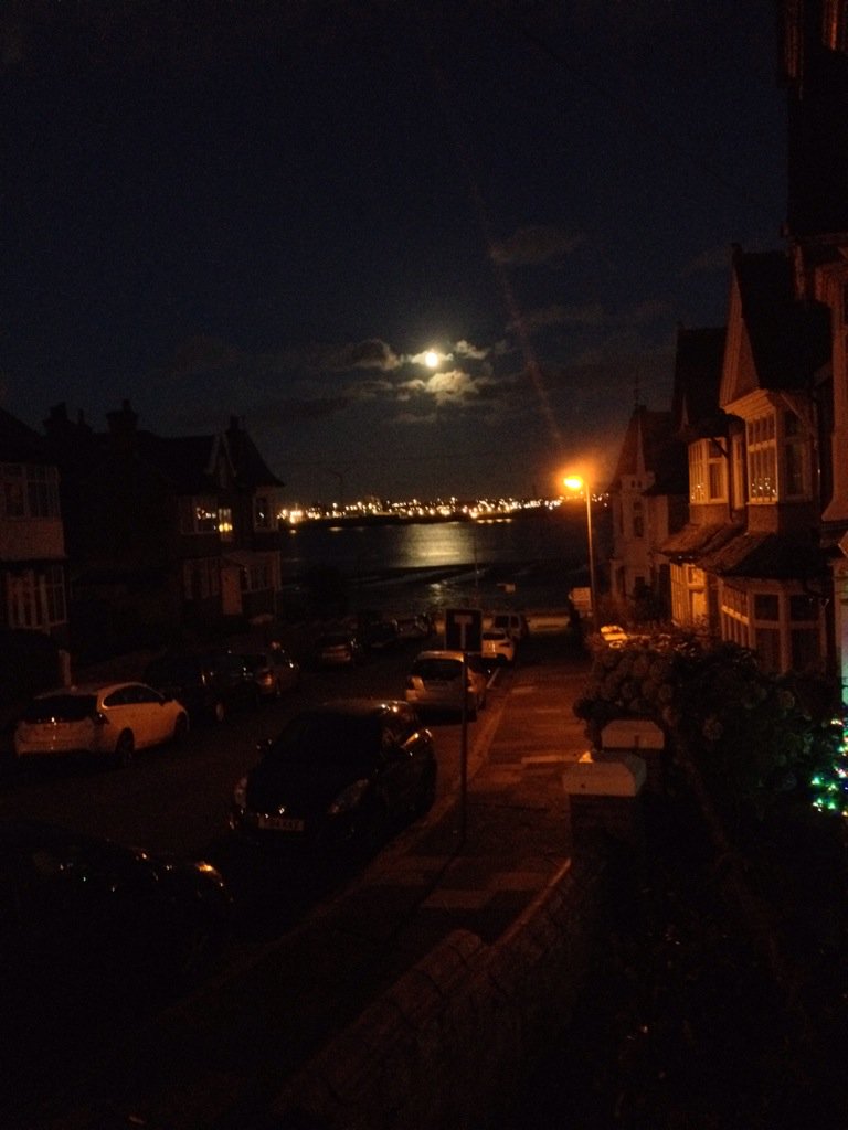 1st Christmas full moon in 20 years folks! Merry Christmas and a hearty, healthy, safe n successful 2016! #HaveFun