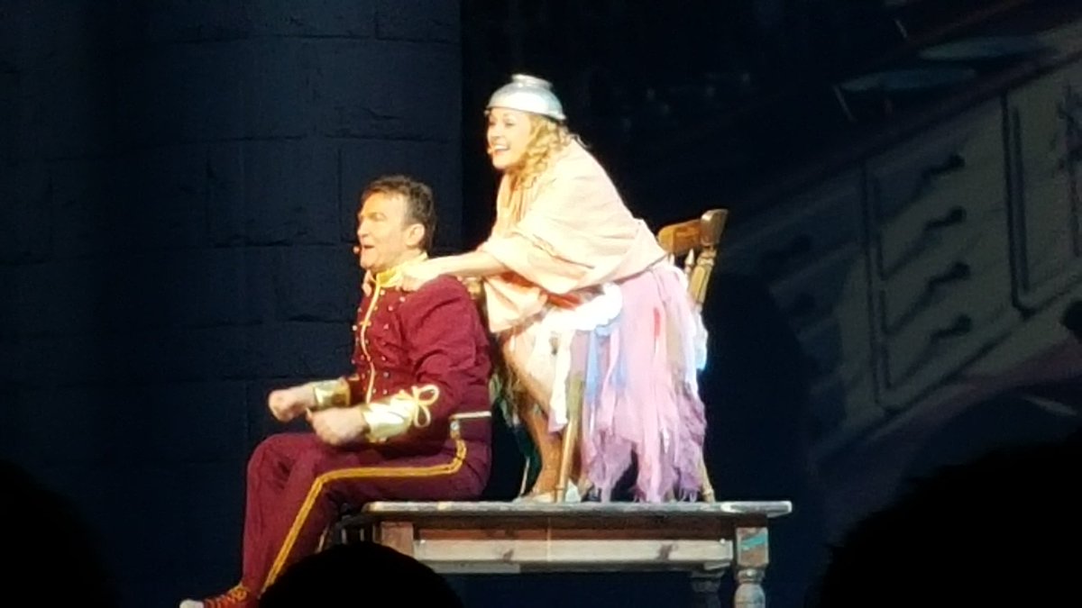 Luke4152's tweet photo. Amazing time at @BcardArena panto ! #CindersBham https://t.co/nh4BFgO4G6