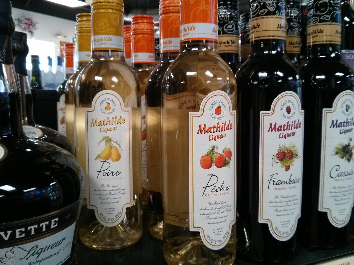 JWS_Parker's tweet photo. Great sipping cordials!  Perfect on their own, or in #Champagne! #wine #cocktails https://t.co/95bvqWKNhs