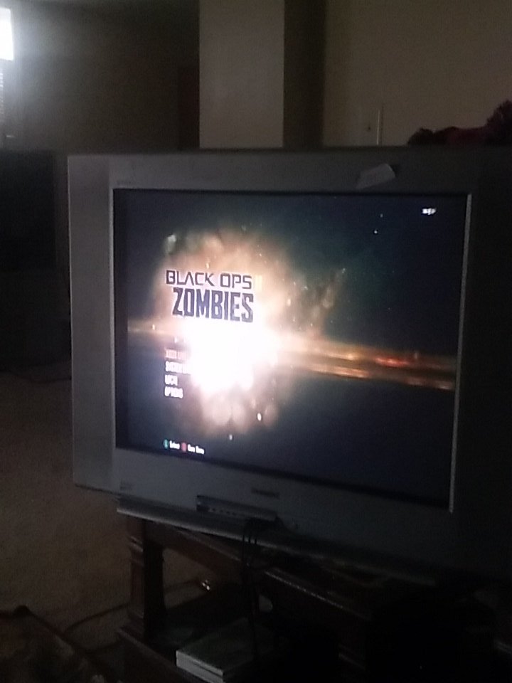 DatGamerKid78's tweet image. Cod zombies time ;)