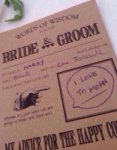 WhyLarryIsReal's tweet photo. ok but........................ its literally...............the same https://t.co/uU2fK1hg4O