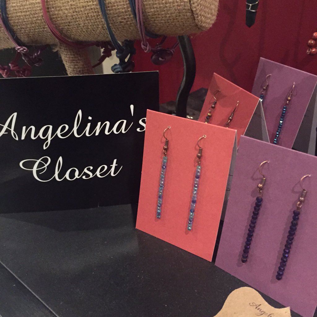 MSC_BWSS's tweet photo. We're serving up fashion & accessories, like these beautiful earrings till' 5pm today! #yaletown #buyitfwd #yvr https://t.co/eZ54GOOnTL