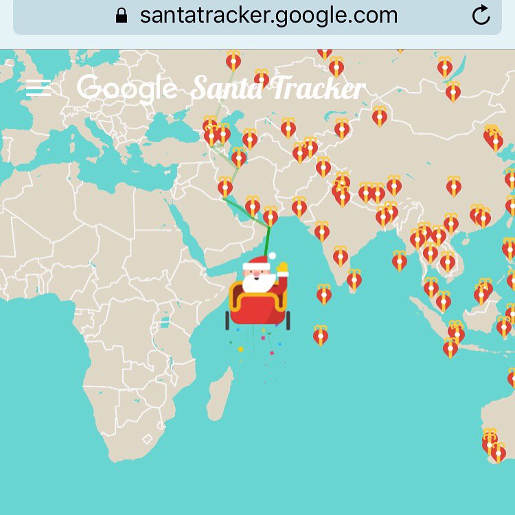 bettsy320's tweet photo. Hope he finds you all. #MerryChristmas #merryxmas #HappyHolidays 🎄🎄🎄 https://t.co/K0tEFsMb2T