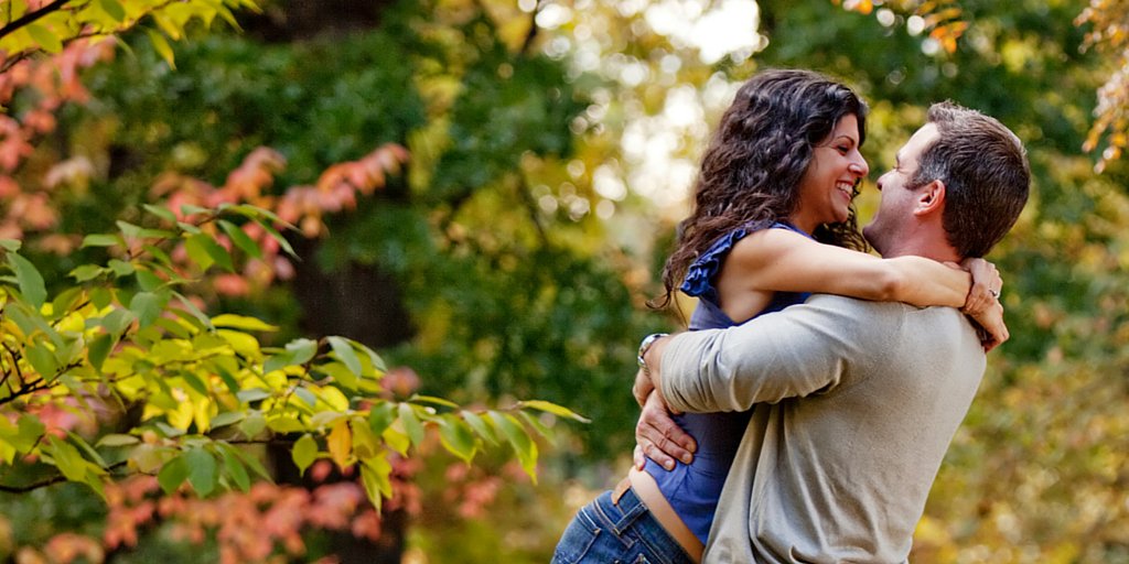 Are you going to propose? Contact Info@weddingmarketnews.com to stream your proposal live on #Periscope #engagement