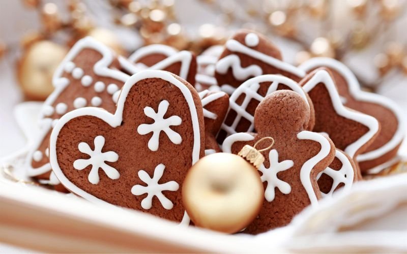Image result for christmas gingerbread aesthetics